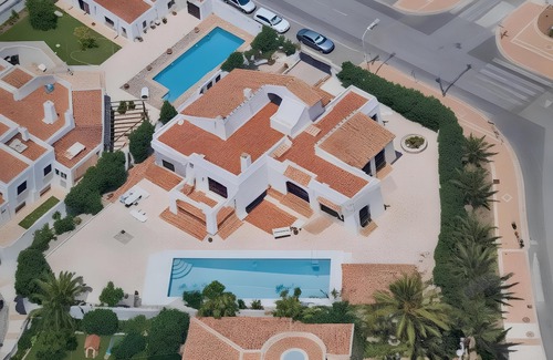 Roquetas de Mar Villa | Beautiful Villa : Private Pool and Garden, close to the Beach and Golf Course