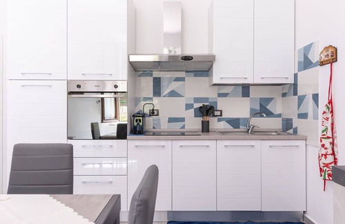 Massa Marittima Villa | Beautiful villa for 4 guests with WIFI, A/C, TV, patio and pets allowed