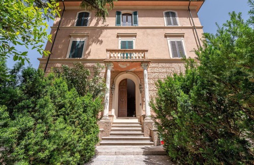 Massa Marittima Villa | Beautiful villa for 4 guests with WIFI, A/C, TV, patio and pets allowed