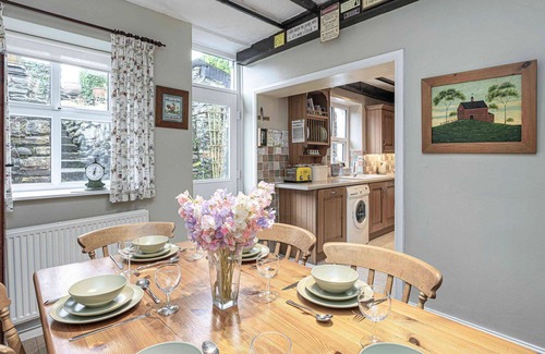 Gwynedd- Snowdonia House | Beautiful villa for 7 people with WIFI, terrace and pets allowed