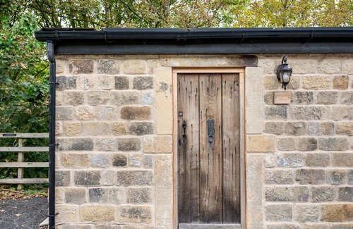 Cragg Vale House | Beautiful villa for 6 people with WIFI, TV, balcony and pets allowed