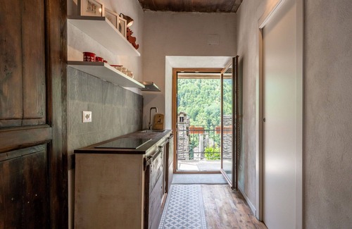 Bognanco House | Beautiful villa for 2 guests with TV, terrace and pets allowed