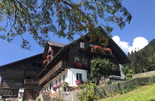 Ramsau am Dachstein Villa | Beautiful villa for 11 people with WIFI, balcony and pets allowed
