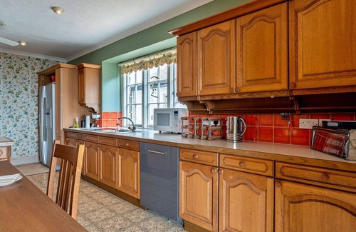 Coverack House | Beautiful villa for 13 people with WIFI and terrace
