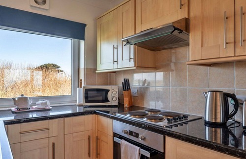 Marazion House | Beautiful villa for 2 people with WIFI and pets allowed