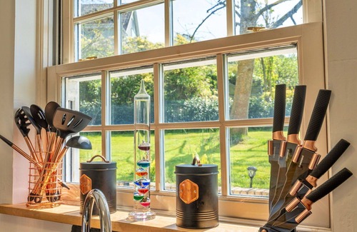 Millbrook House | Beautiful villa for 4 people with WIFI and terrace