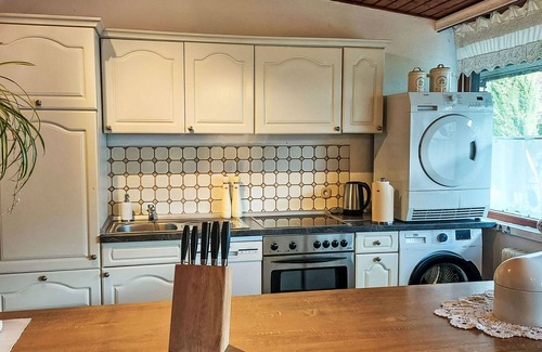 Ense House | Beautiful villa for 5 guests with WIFI, TV and terrace