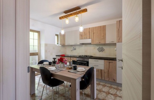 Barcis House | Beautiful villa for 8 guests with TV and patio