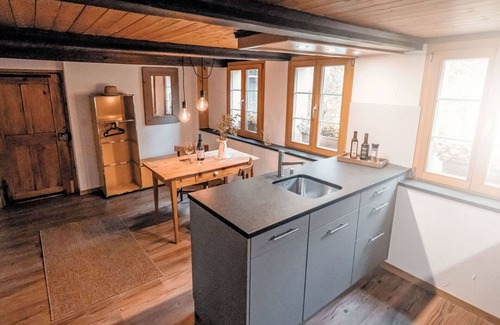 Innertkirchen Villa | Beautiful villa for 2 people with WIFI, TV, patio and panoramic view