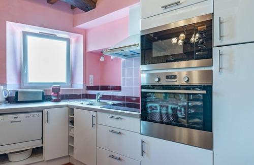 Commes House | Beautiful villa for 4 people with TV and pets allowed