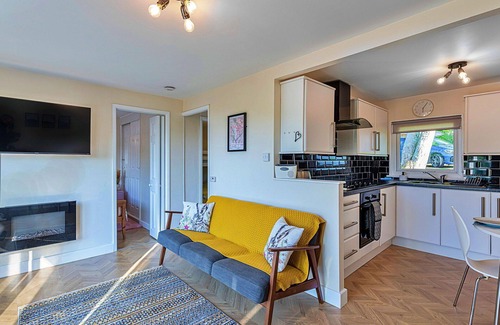 Bont Newydd House | Beautiful villa for 5 people with WIFI, pool, terrace and pets allowed