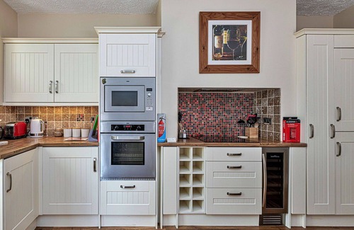 Rhos on Sea House | Beautiful villa for 6 guests with WIFI and TV