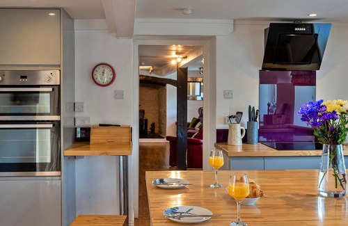 East Portlemouth House | Beautiful villa for 10 guests with WIFI and pets allowed