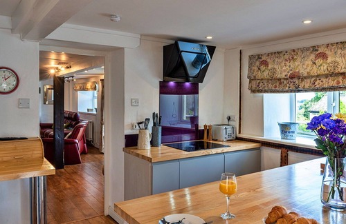 East Portlemouth House | Beautiful villa for 10 guests with WIFI and pets allowed