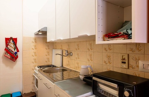 Pompeiana House | Beautiful villa for 3 people with WIFI, A/C, TV, balcony and pets allowed