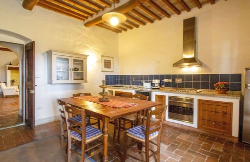 Scandicci Villa | Beautiful villa for 4 people with WIFI, pool, TV, patio and panoramic view, close to Florence