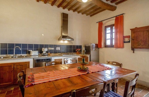 Scandicci Villa | Beautiful villa for 4 people with WIFI, pool, TV, patio and panoramic view, close to Florence