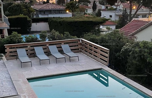 Sanary-sur-Mer House | BEAUTIFUL VILLA SEA VIEW AIR-CO BEACH BAND CITY WALKING DISTANCE SWIMMING POOL GARDEN PARKING 10.