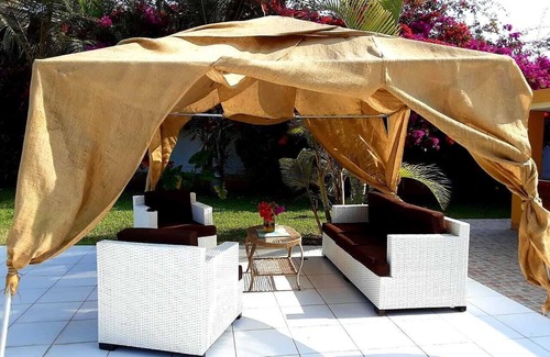 Trujillo Villa | BEAUTIFUL VILLA HOSPEDAJE CHANCHAN with large gardens and free parking