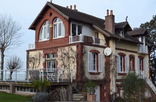 Houlgate Villa | Beautiful Villa Houlgataise enclosed park full sea view unobscured