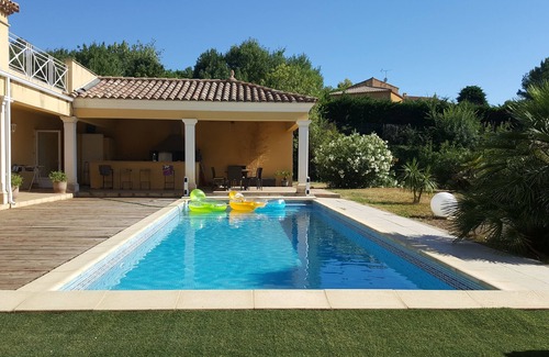 Beziers Villa | Beautiful villa in great calm with swimming pool