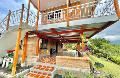 Pereira Villa | Beautiful villa in Pereira Colombia