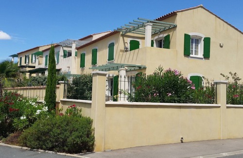 Foulquines House | Beautiful villa in quiet residence, beach 800m. Free WiFi, bicycles