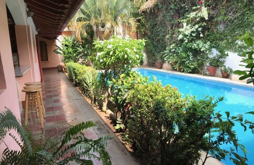 Granada House | Beautiful Villa in the center of Granada
