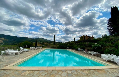 Gambassi Terme Villa | Beautiful Villa With Panoramic Views near San Gimignano