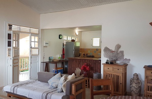 Tartane Villa | Beautiful villa T6 by the sea with a magnificent view of the bay