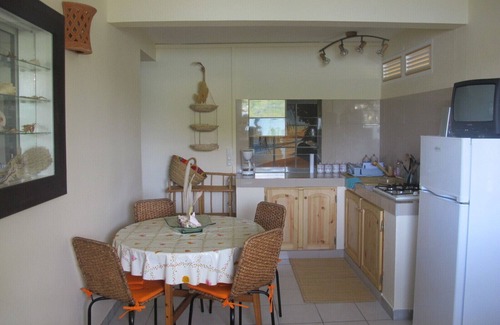 Tartane Villa | Beautiful villa T6 by the sea with a magnificent view of the bay
