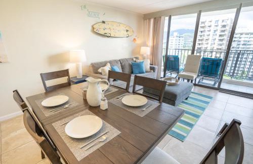 Waikiki Apartment | Beautiful Waikiki Banyan Mountain View Condo with Full Kitchen, Ample Sleeping and Free Parking (21207)