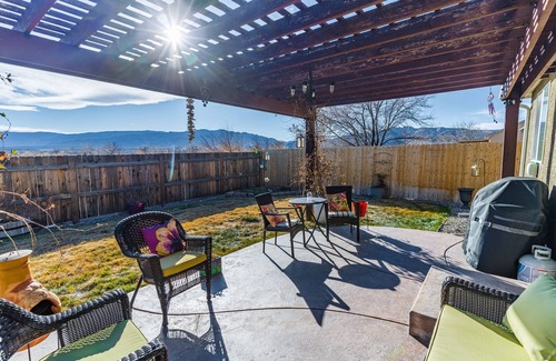 Canon City House | Beautiful Warm and Spacious Home, 3bed/2 full bath