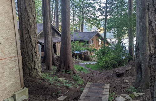 Cortes Island House | Beautiful waterfront paradise on Cortes Island!
