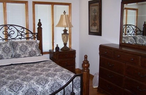 Forest Lake Heights House | Beautiful Water Front House at Lake James North Carolina