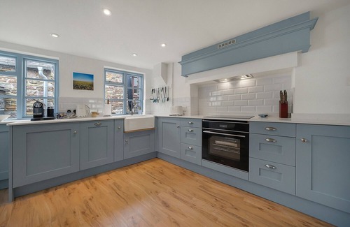 Newton Ferrers Cottage | Beautiful Waterside 2 bedroom cottage in Newton Ferrers S. Devon