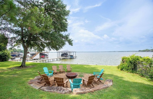 Gun Barrel City House | BEAUTIFUL WATERFRONT LISTING- With great out door amenities'!