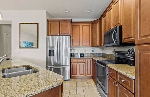 Merritt Island House | Beautiful Water View 3 bedroom 2 1/2 Bath Townhome!