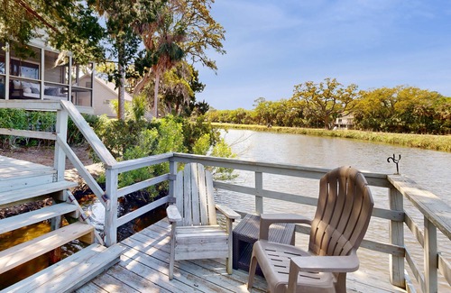 Ocean Ridge Condo | Beautiful waterfront home with fairway view & private dock
