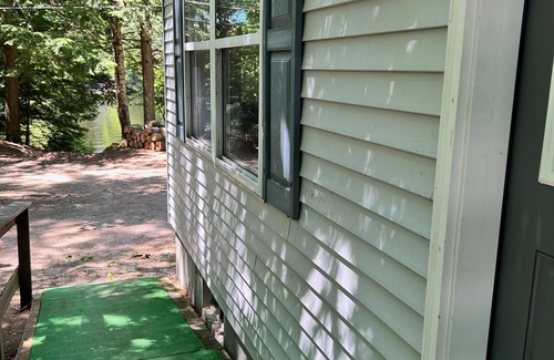 Limerick House | Beautiful waterfront home on Lake Sokokis. Enjoy private dock, kayaks, and canoe