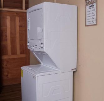 Santa Ana Apartment | Beautiful Wooden Cabin W AC