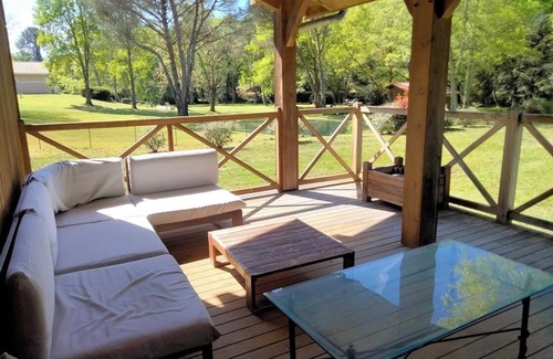 Levignacq Villa | Beautiful wooden house on the banks of a creek 17 km from the ocean