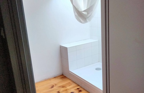 Levignacq Villa | Beautiful wooden house on the banks of a creek 17 km from the ocean