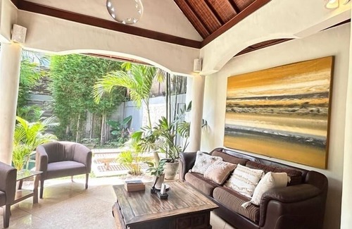 Sunset Road Villa | Beautifull Bright Bohomian villa in seminyak