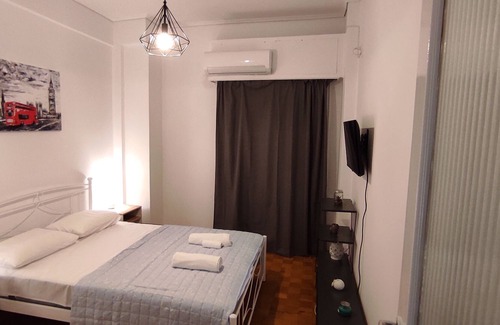 Filopappou Apartment | beautifull cozy studio in koukaki athens