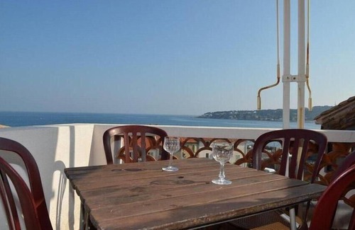 Antibes Old Town House | Beautifull townhouse with spetacular sea view in the waterfront distri