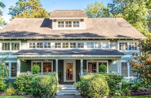 The Pines House | Beautifully appointed home with Private Pool and Dog Friendly