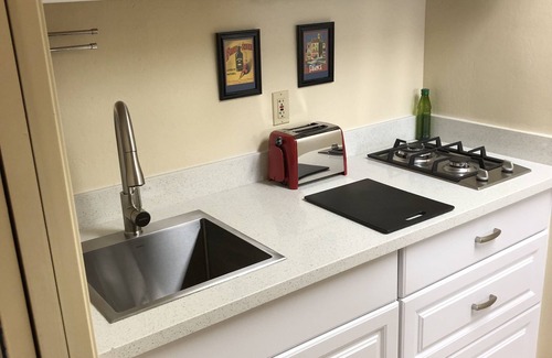 Vallejo Apartment | Beautifully Appointed Spacious Studio. Minutes from Napa Valley, Sonoma, & SF