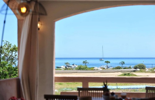Lecci Apartment | Beautifully furnished flats with sea view