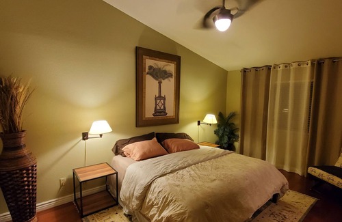 Pecos West House | Beautifully furnished, spacious & comfortable, short-term rental in Ahwatukee.